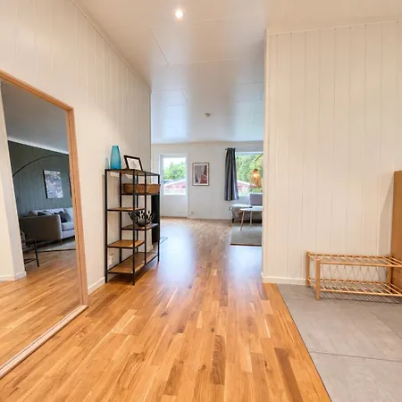 Family-friendly Near The Slopes And Geilo Town Centre